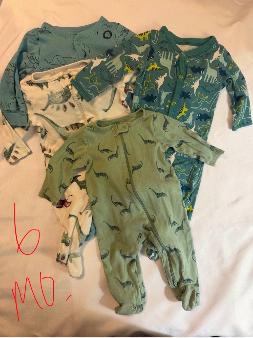 8 piece set Bundle. See picture 1 and 2.